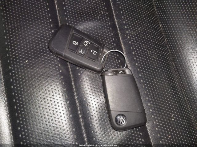 2019 VOLKSWAGEN ATLAS 1V2NR2CA6KC550508 Photo 10