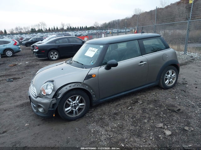 2013 MINI HARDTOP WMWSU3C54DT374876 Photo 1