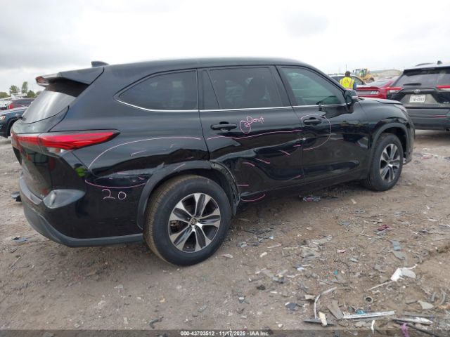 2020 TOYOTA HIGHLANDER 5TDGZRAH3LS506422 Photo 3