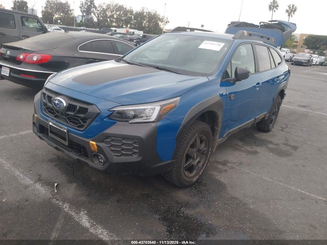 4S4BTGUD3S3322750 Subaru Outback Wilderness