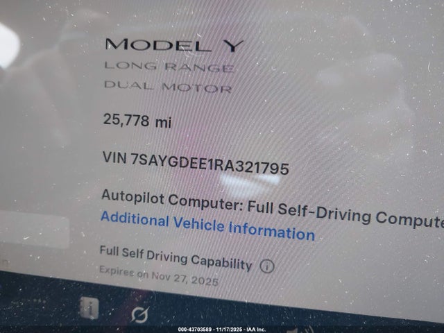 2024 TESLA MODEL Y 7SAYGDEE1RA321795 Photo 8