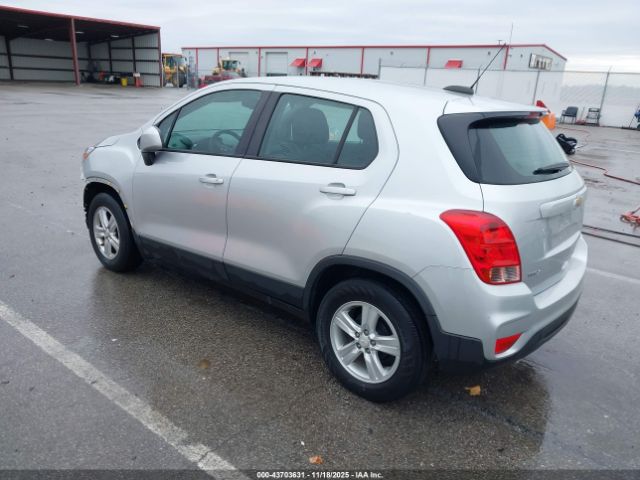 2021 CHEVROLET TRAX KL7CJKSB9MB312779 Photo 2
