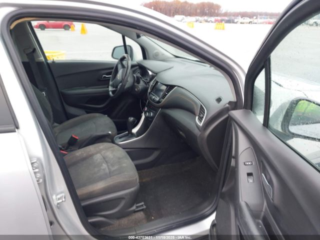 2021 CHEVROLET TRAX KL7CJKSB9MB312779 Photo 4