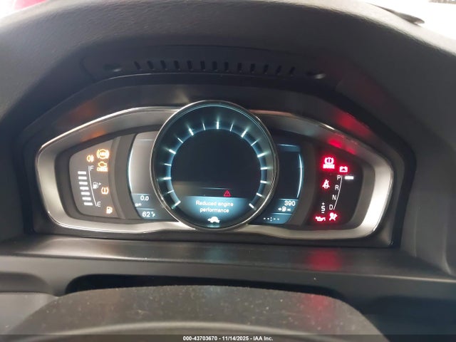 2015 VOLVO V60 YV1902SH9F1209000 Photo 6