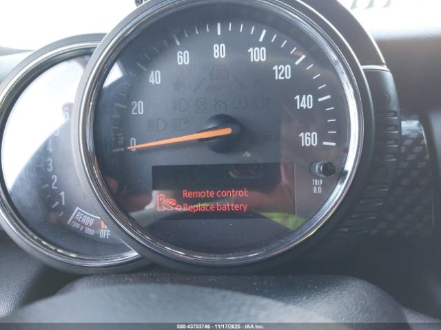 2017 MINI HARDTOP WMWXP7C5XH2C61386 Photo 6