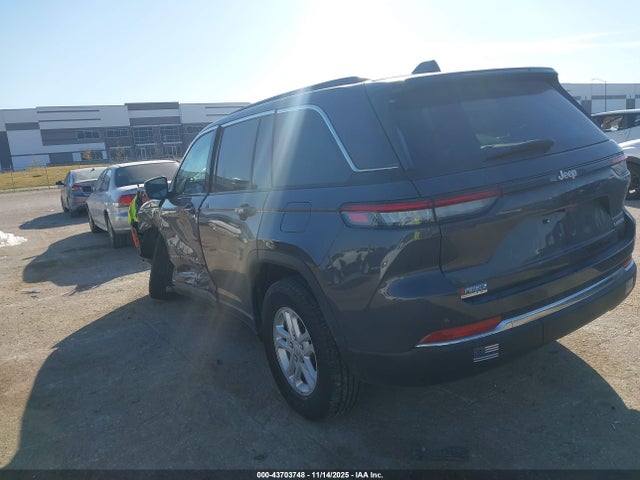 2025 JEEP GRAND CHEROKEE 1C4RJGAGXSC308559 Photo 2