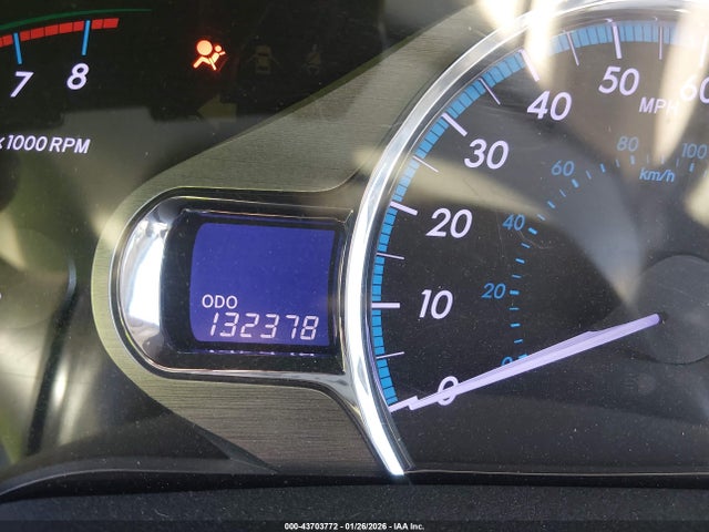 5TDYK3DC1ES483814 Toyota Sienna Xle V6 8 Passenger