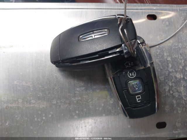 2017 LINCOLN MKZ 3LN6L5EC0HR615589 Photo 10