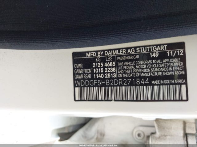 2013 MERCEDES-BENZ C 350 WDDGF5HB2DR271844 Photo 8