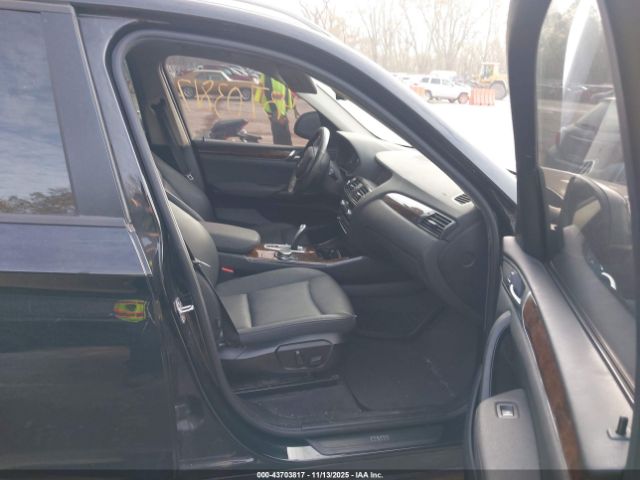 2015 BMW X3 5UXWX9C53F0D60603 Photo 4