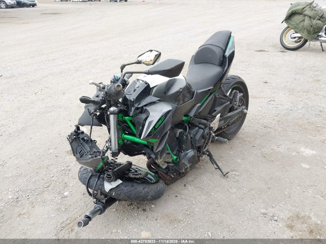 2023 KAWASAKI ER650 ML5EREN19PDA96317 Photo 1