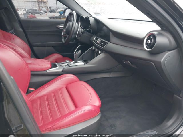 2022 ALFA ROMEO GIULIA ZARFAMBN8N7663554 Photo 4
