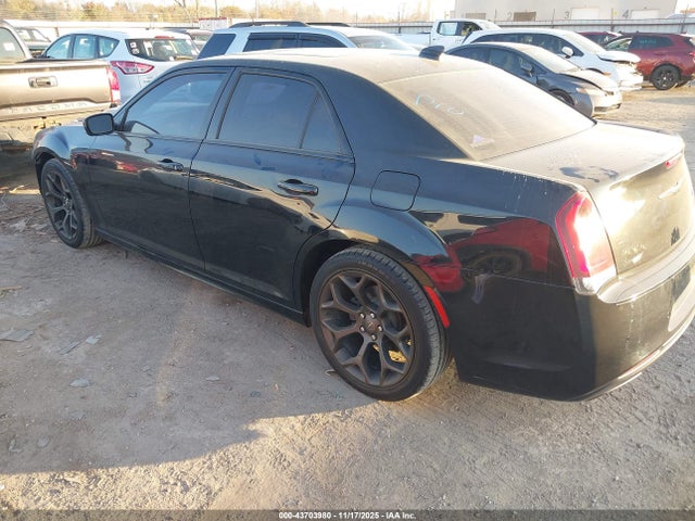 Aukcja sprzedaży 2016 Chrysler 300 300s Alloy Edition, vin: 2C3CCABG0GH295065, numer aukcji: 43703980