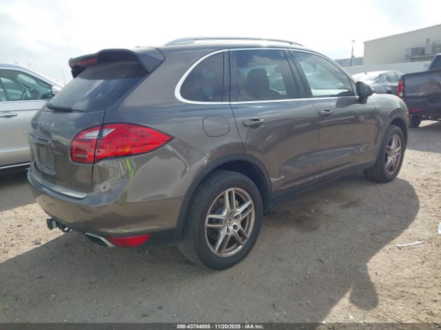 2012 PORSCHE CAYENNE WP1AB2A28CLA50947 Photo 3