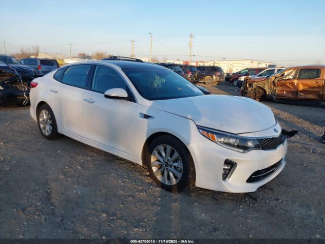 2018 KIA OPTIMA 5XXGU4L30JG206130
