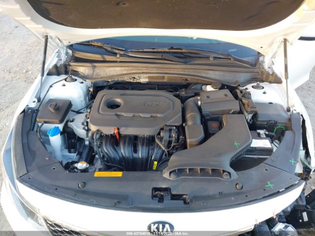 2018 KIA OPTIMA 5XXGU4L30JG206130 Photo 9