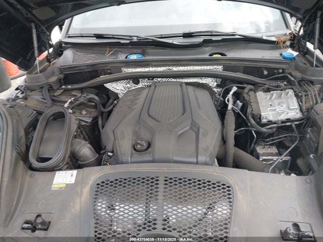 2022 PORSCHE MACAN WP1AA2A55NLB10070 Photo 9