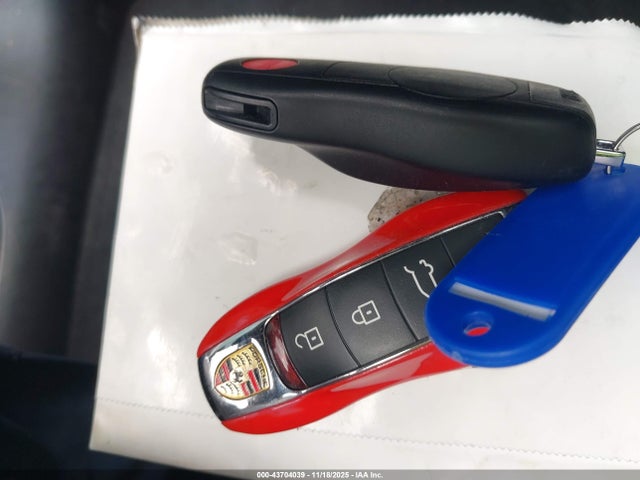 2022 PORSCHE MACAN WP1AA2A55NLB10070 Photo 10