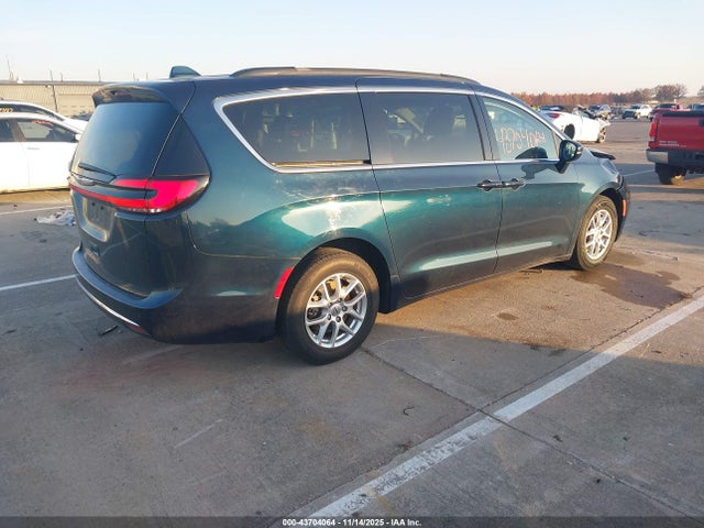 2022 CHRYSLER PACIFICA 2C4RC1BG9NR158638 Photo 3