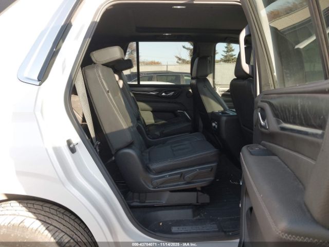 2021 GMC YUKON 1GKS2DKL3MR402523 Photo 7
