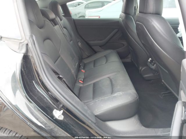 2019 TESLA MODEL 3 5YJ3E1EA7KF305781 Photo 7