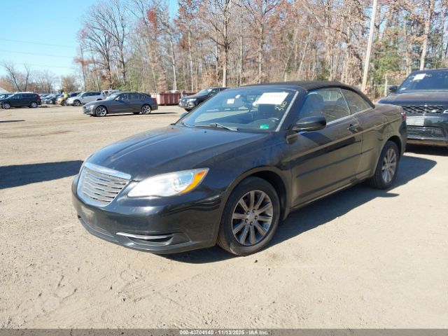 2014 CHRYSLER 200 1C3BCBEG3EN127387 Photo 1