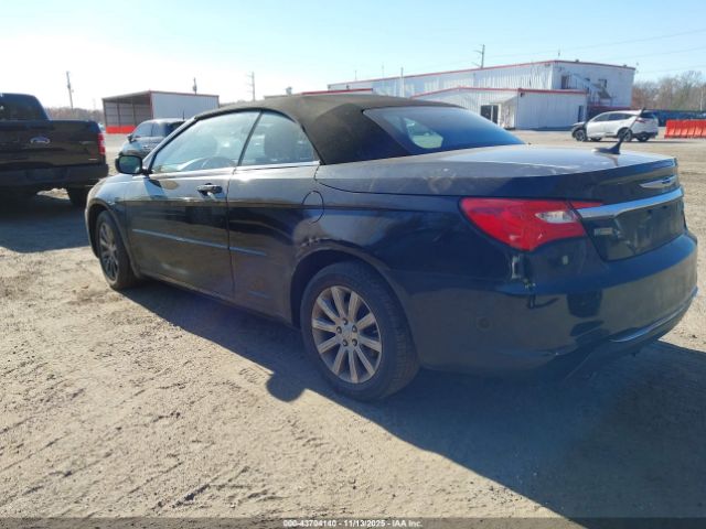 2014 CHRYSLER 200 1C3BCBEG3EN127387 Photo 2