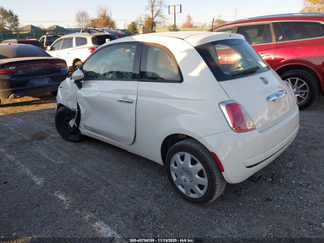 2015 FIAT 500 3C3CFFAR8FT624740 Photo 2