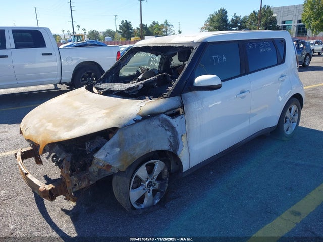 KNDJN2A2XJ7549733 KIA Soul