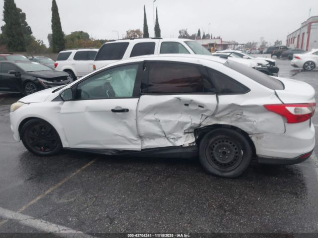 2014 FORD FOCUS 1FADP3E20EL198440 Photo 5