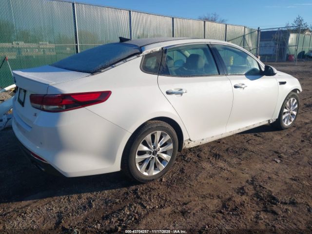 2018 KIA OPTIMA 5XXGT4L33JG243563 Photo 3
