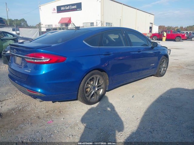 3FA6P0LU2HR216468 Ford Fusion Hybrid Se