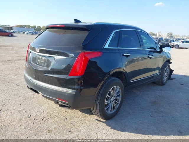 2018 CADILLAC XT5 1GYKNCRS6JZ200498 Photo 3