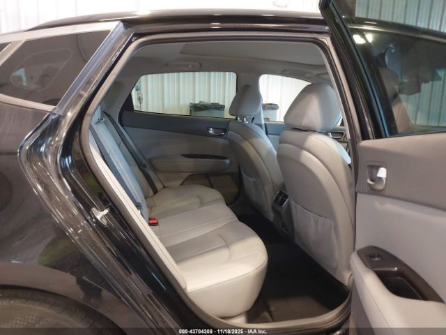 2018 KIA OPTIMA 5XXGU4L33JG201276 Photo 7