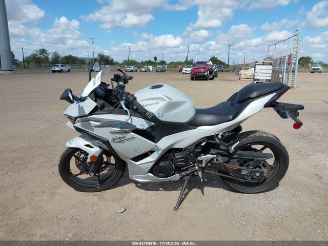 ML5EXGG1XSDA64516 Kawasaki EX500