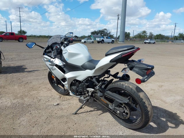ML5EXGG1XSDA64516 Kawasaki EX500