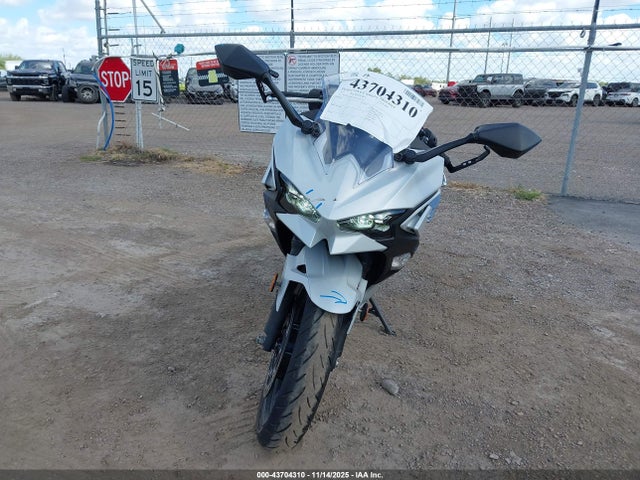 ML5EXGG1XSDA64516 Kawasaki EX500