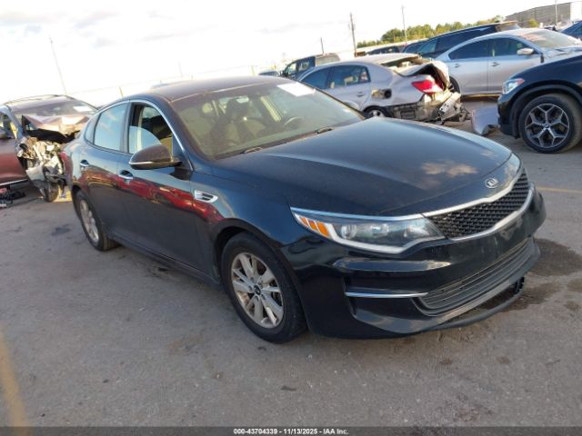 2018 KIA OPTIMA 5XXGT4L33JG223751