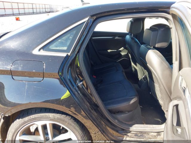 2018 AUDI A3 WAUJ8GFF2J1022799 Photo 7