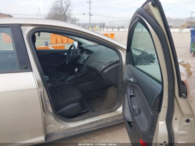 2018 FORD FOCUS 1FADP3F22JL275236 Photo 4