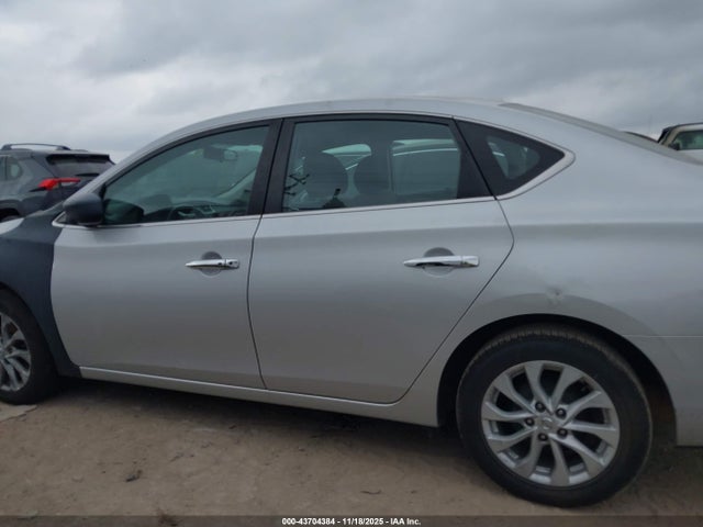 3N1AB7AP6JL645259 Nissan SENTRA SV