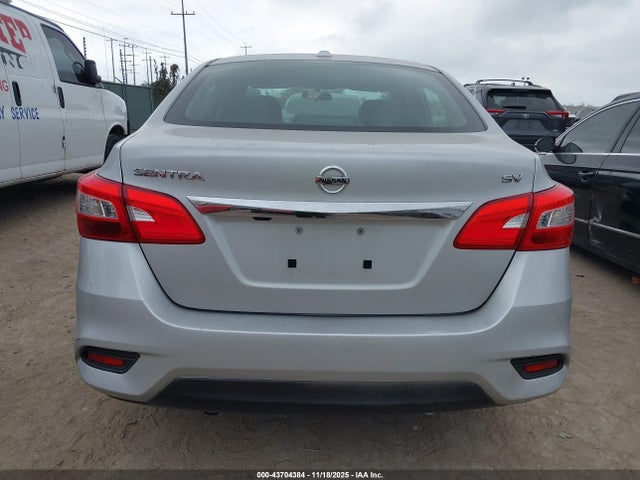 3N1AB7AP6JL645259 Nissan SENTRA SV