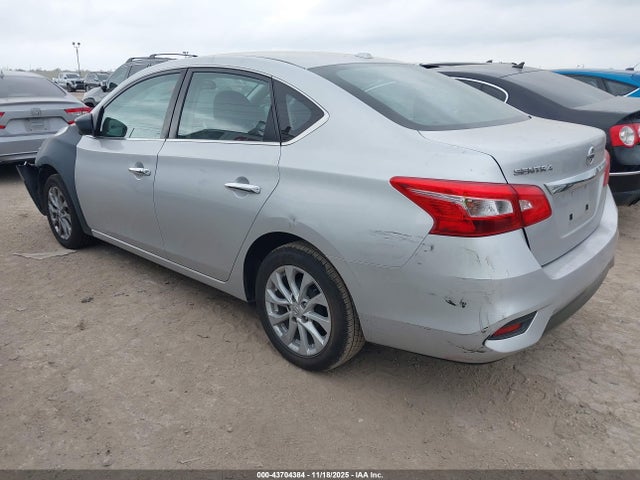 3N1AB7AP6JL645259 Nissan SENTRA SV