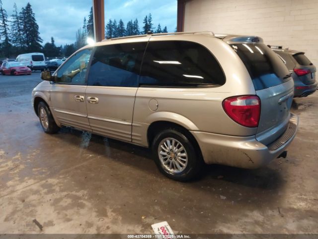2002 CHRYSLER TOWN & COUNTRY 2C8GT64L72R593425 Photo 2