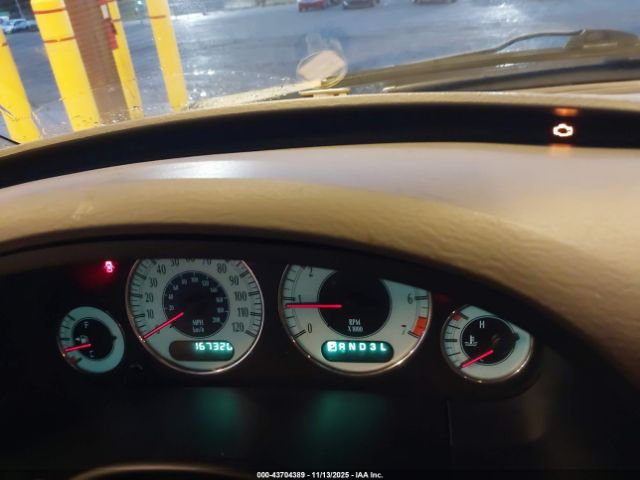 2002 CHRYSLER TOWN & COUNTRY 2C8GT64L72R593425 Photo 6