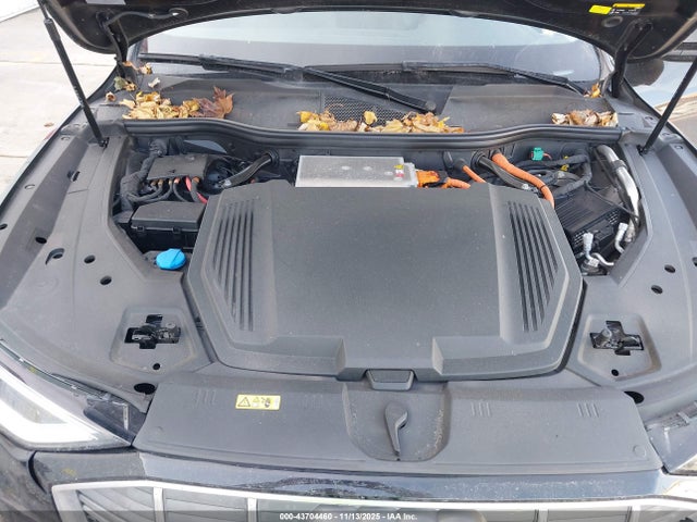 2021 AUDI E-TRON WA1LAAGE5MB022422 Photo 9