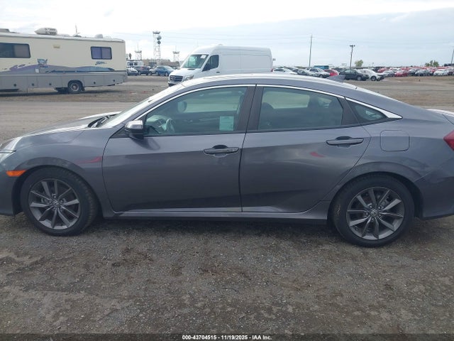 Honda CIVIC EX 2021 19XFC1F32ME205874 Image 13