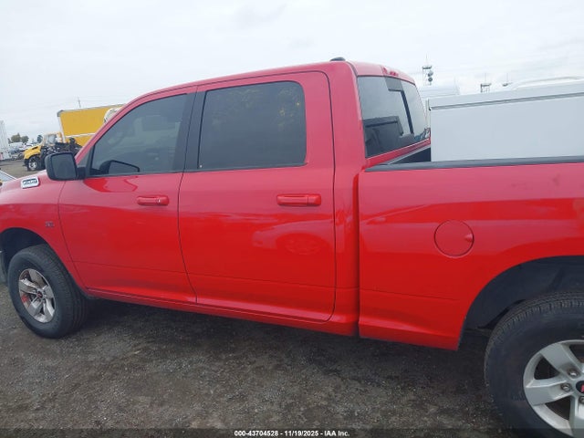 1C6RR6TT7KS711621 RAM 1500 Classic Slt 4x2 6&#039;4 Box