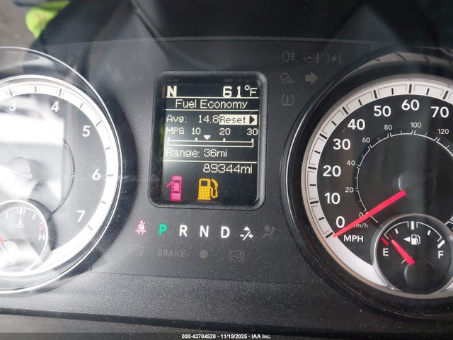 1C6RR6TT7KS711621 RAM 1500 Classic Slt 4x2 6&#039;4 Box