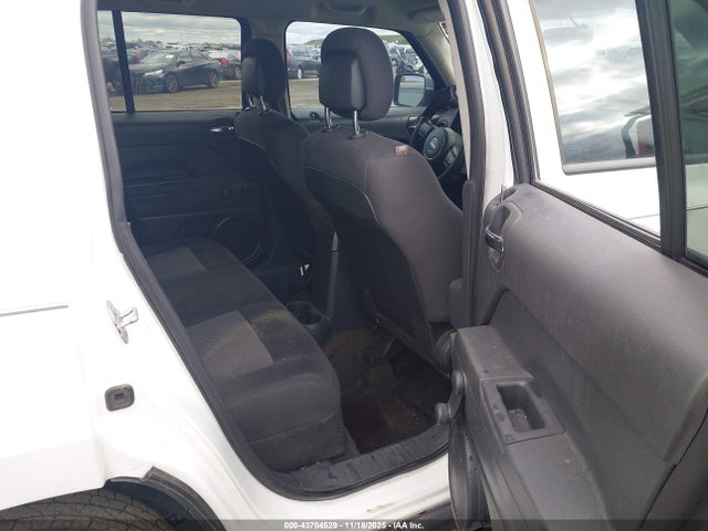 Jeep Patriot Sport 2016 1C4NJPBA7GD643420 Image 8